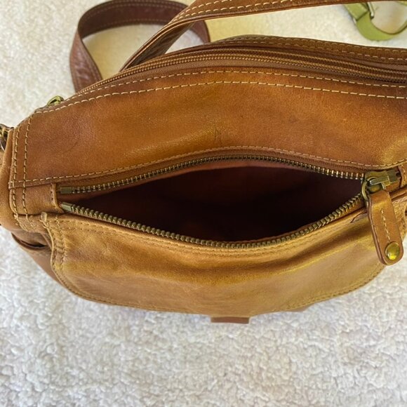 Vintage Fossil Genuine Leather Brown Cross Body Bag - Picture 7 of 14